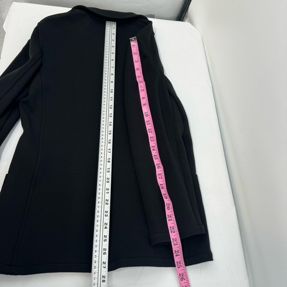 GILMAR Blazer Jacket Women’s 42 EUC Black Button Front Italy Long Sleeves - Picture 9 of 9